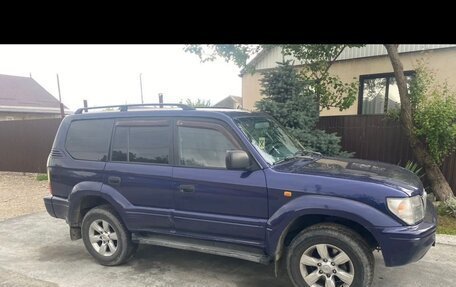 Toyota Land Cruiser Prado 90 рестайлинг, 1997 год, 1 400 000 рублей, 2 фотография