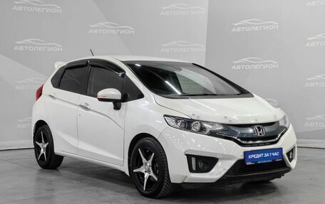Honda Fit III, 2013 год, 1 180 000 рублей, 7 фотография