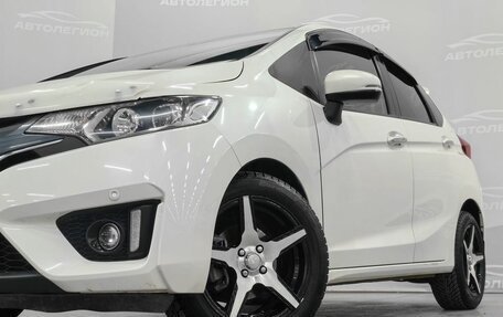 Honda Fit III, 2013 год, 1 180 000 рублей, 11 фотография