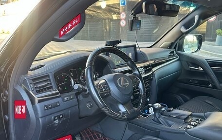 Lexus LX III, 2018 год, 10 500 000 рублей, 3 фотография
