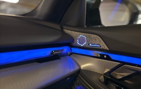 BMW 5 серия, 2025 год, 6 790 000 рублей, 10 фотография