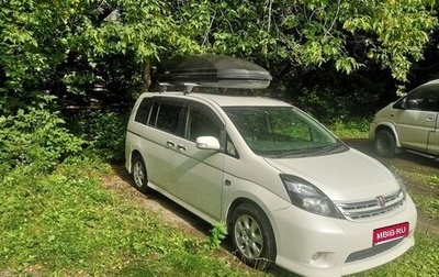 Toyota ISis I, 2010 год, 850 000 рублей, 1 фотография