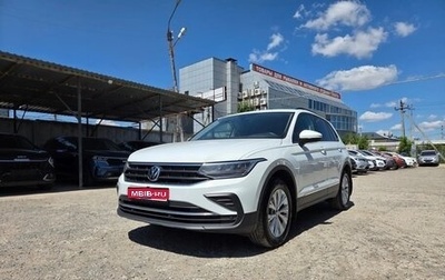 Volkswagen Tiguan II, 2021 год, 2 799 000 рублей, 1 фотография