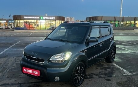 KIA Soul I рестайлинг, 2010 год, 890 000 рублей, 2 фотография