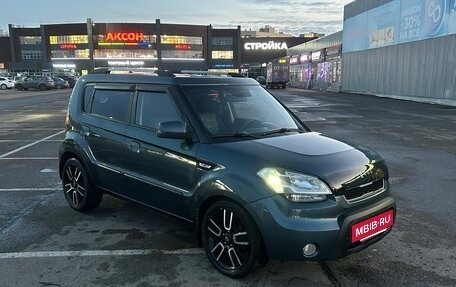 KIA Soul I рестайлинг, 2010 год, 890 000 рублей, 3 фотография