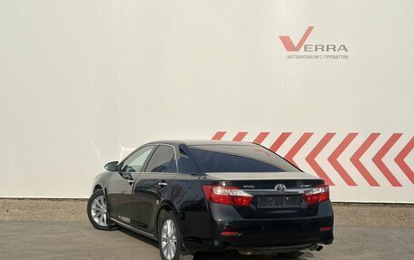 Toyota Camry, 2014 год, 1 790 000 рублей, 3 фотография