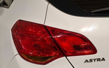 Opel Astra J, 2011 год, 599 000 рублей, 10 фотография