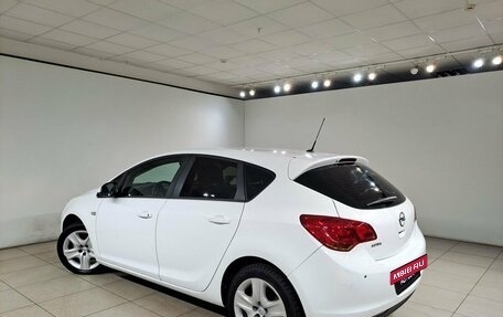 Opel Astra J, 2011 год, 599 000 рублей, 4 фотография