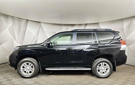 Toyota Land Cruiser Prado 150 рестайлинг, 2013 год, 3 030 000 рублей, 5 фотография
