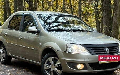 Renault Logan I, 2010 год, 323 000 рублей, 3 фотография