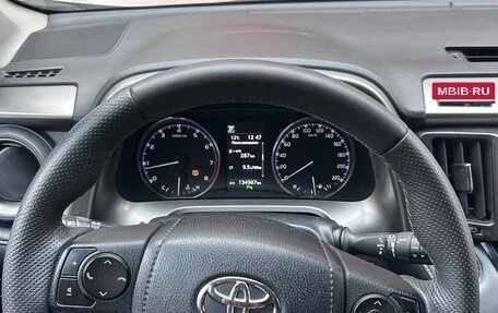 Toyota RAV4, 2018 год, 2 560 000 рублей, 6 фотография