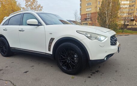 Infiniti FX II, 2011 год, 1 400 000 рублей, 3 фотография