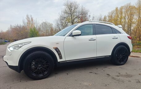 Infiniti FX II, 2011 год, 1 400 000 рублей, 2 фотография