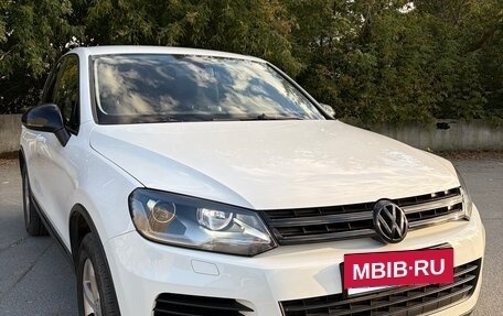 Volkswagen Touareg III, 2012 год, 2 050 000 рублей, 3 фотография