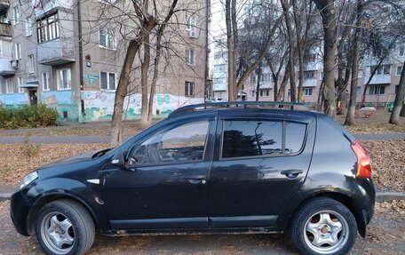 Renault Sandero I, 2010 год, 320 000 рублей, 2 фотография