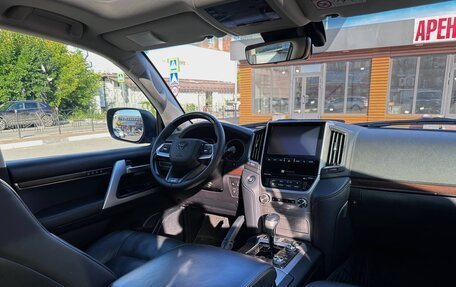 Toyota Land Cruiser 200, 2016 год, 5 400 000 рублей, 7 фотография