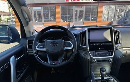 Toyota Land Cruiser 200, 2016 год, 5 400 000 рублей, 4 фотография