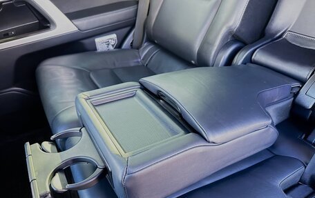Toyota Land Cruiser 200, 2016 год, 5 400 000 рублей, 9 фотография