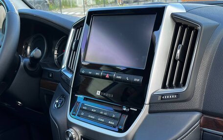 Toyota Land Cruiser 200, 2016 год, 5 400 000 рублей, 14 фотография