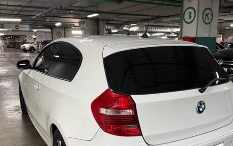 BMW 1 серия, 2010 год, 1 100 000 рублей, 5 фотография