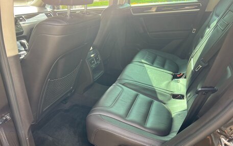 Volkswagen Touareg III, 2016 год, 2 790 000 рублей, 8 фотография