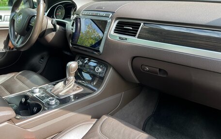 Volkswagen Touareg III, 2016 год, 2 790 000 рублей, 12 фотография