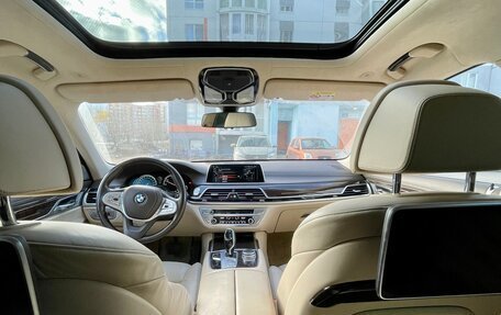 BMW 7 серия, 2015 год, 3 600 000 рублей, 7 фотография