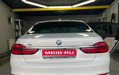 BMW 7 серия, 2015 год, 3 600 000 рублей, 8 фотография