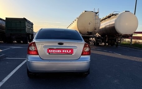 Ford Focus II рестайлинг, 2005 год, 550 000 рублей, 4 фотография