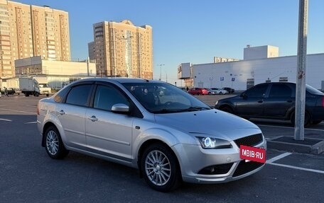Ford Focus II рестайлинг, 2005 год, 550 000 рублей, 3 фотография