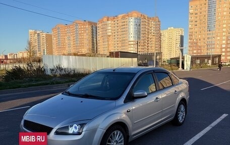 Ford Focus II рестайлинг, 2005 год, 550 000 рублей, 2 фотография