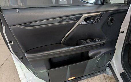 Lexus RX IV рестайлинг, 2019 год, 3 635 000 рублей, 12 фотография