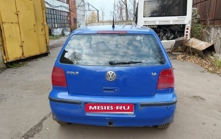 Volkswagen Polo III рестайлинг, 2000 год, 300 000 рублей, 4 фотография