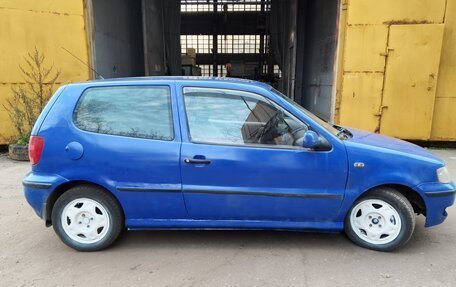 Volkswagen Polo III рестайлинг, 2000 год, 300 000 рублей, 8 фотография