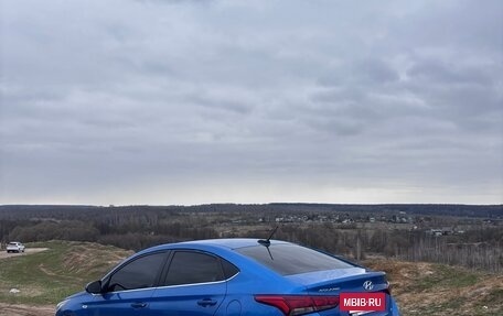 Hyundai Solaris II рестайлинг, 2019 год, 1 220 000 рублей, 4 фотография