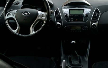 Hyundai ix35 I рестайлинг, 2012 год, 1 400 000 рублей, 14 фотография