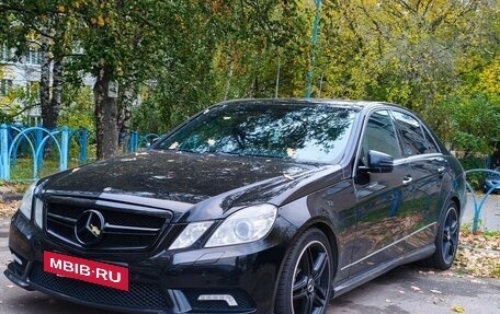 Mercedes-Benz E-Класс, 2011 год, 1 590 000 рублей, 3 фотография