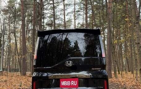 Honda Stepwgn IV рестайлинг, 2021 год, 2 500 000 рублей, 4 фотография