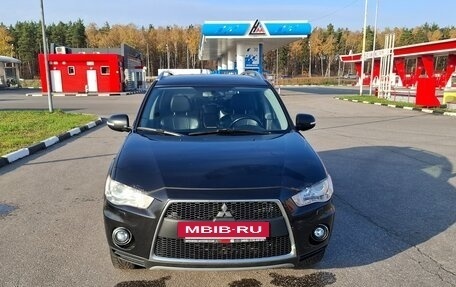 Mitsubishi Outlander III рестайлинг 3, 2010 год, 1 250 000 рублей, 2 фотография
