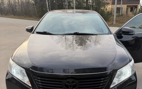 Toyota Camry, 2012 год, 950 000 рублей, 2 фотография