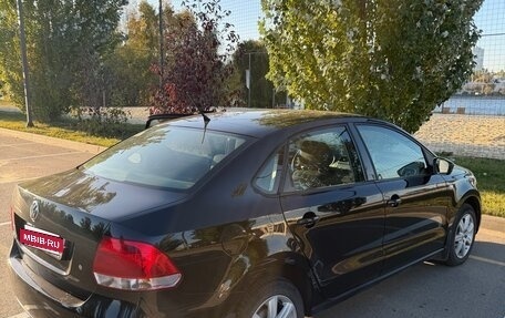 Volkswagen Polo VI (EU Market), 2013 год, 900 000 рублей, 2 фотография