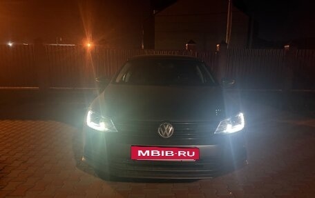 Volkswagen Jetta VII, 2015 год, 1 325 000 рублей, 8 фотография
