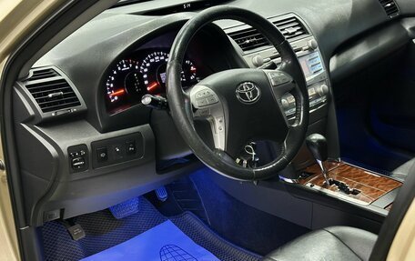 Toyota Camry, 2011 год, 1 290 000 рублей, 10 фотография