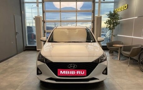 Hyundai Solaris II рестайлинг, 2022 год, 1 549 000 рублей, 2 фотография