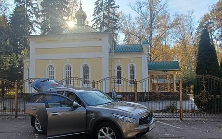 Infiniti FX II, 2008 год, 2 000 000 рублей, 1 фотография