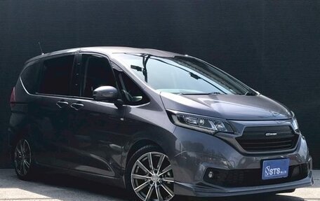 Honda Freed II, 2017 год, 1 210 000 рублей, 3 фотография