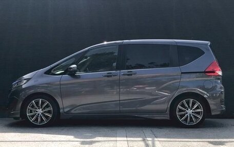 Honda Freed II, 2017 год, 1 210 000 рублей, 9 фотография