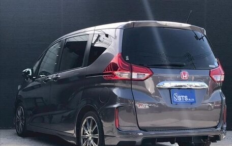 Honda Freed II, 2017 год, 1 210 000 рублей, 7 фотография