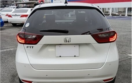 Honda Fit, 2024 год, 1 110 014 рублей, 6 фотография