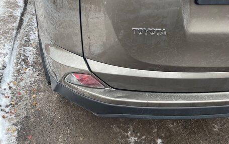 Toyota RAV4, 2016 год, 2 200 000 рублей, 4 фотография